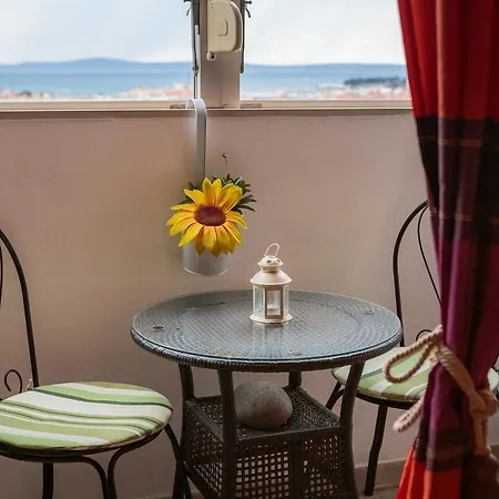 Panoramic City Apartment