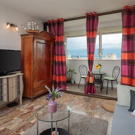 Apartman Panoramic City Apartment